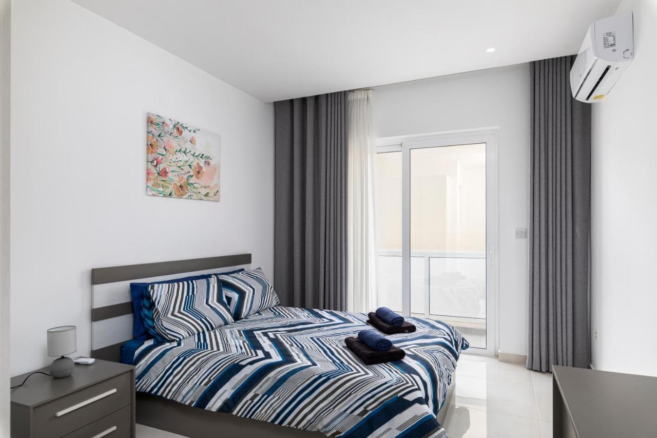Modern 3Br Stylish Apartment With Large Balcony - Close To St Julians And St Georges Bay Is-Swieqi Exterior foto