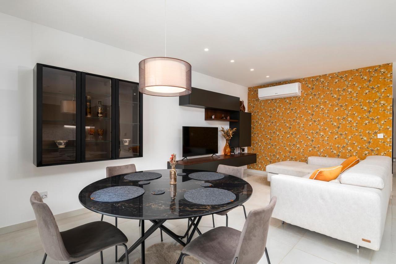 Modern 3Br Stylish Apartment With Large Balcony - Close To St Julians And St Georges Bay Is-Swieqi Exterior foto