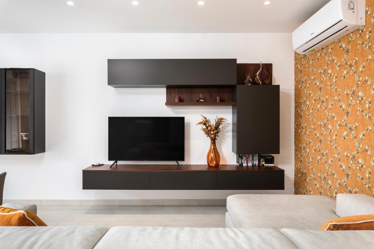 Modern 3Br Stylish Apartment With Large Balcony - Close To St Julians And St Georges Bay Is-Swieqi Exterior foto
